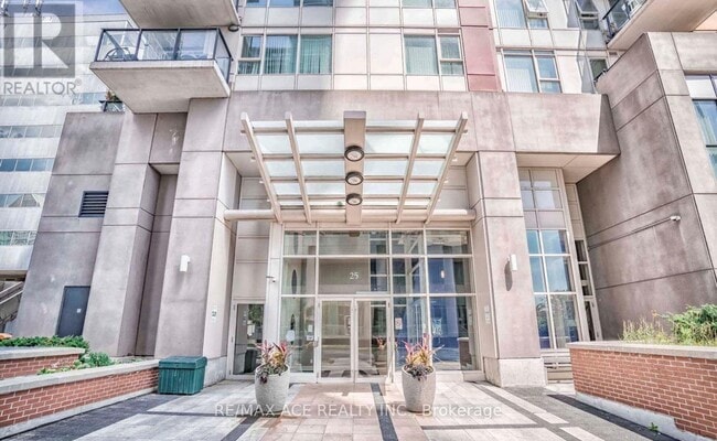 Building Photo - 25 Town Centre Court