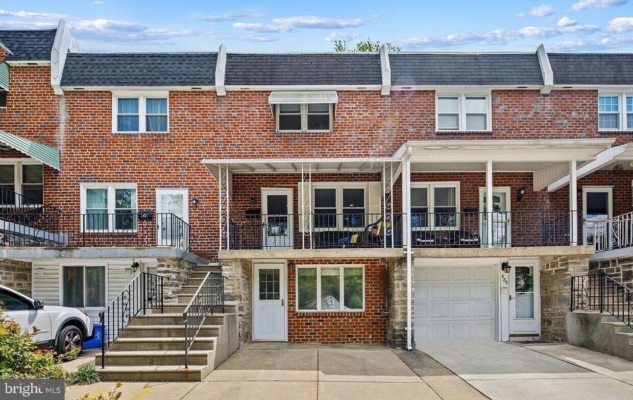 Photo - 585 Monastery Ave (Philadelphia, PA)