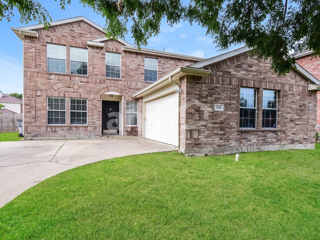 Primary Photo - 2110 Aster Trail