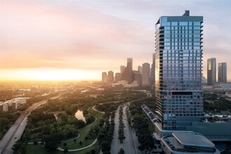 Building Photo - 1711 Allen Pkwy