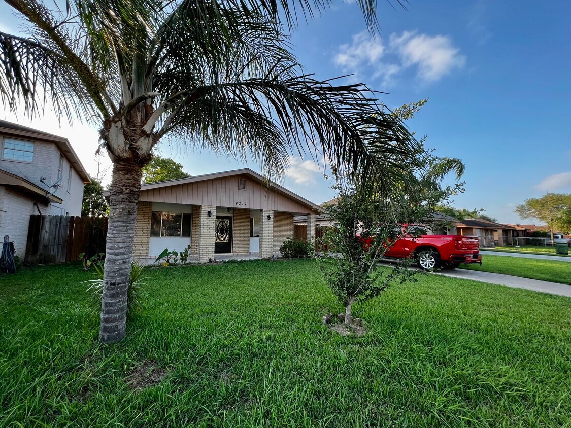 Primary Photo - 4317 Palma Blanca Dr