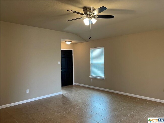 Building Photo - 2587 Diamondback Trail