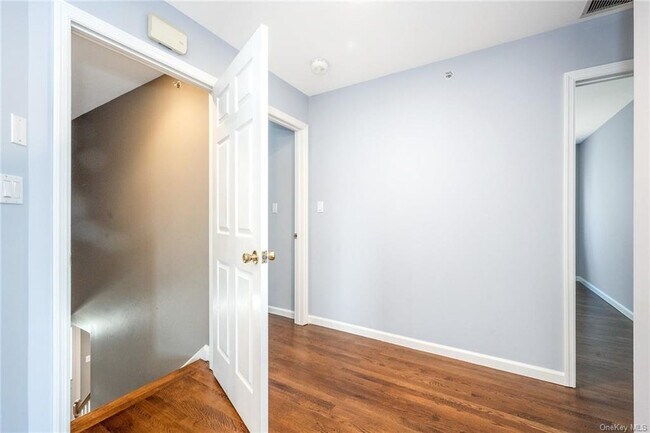 Building Photo - 65 Bradford St