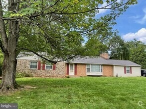 Building Photo - 4131 Fields Dr