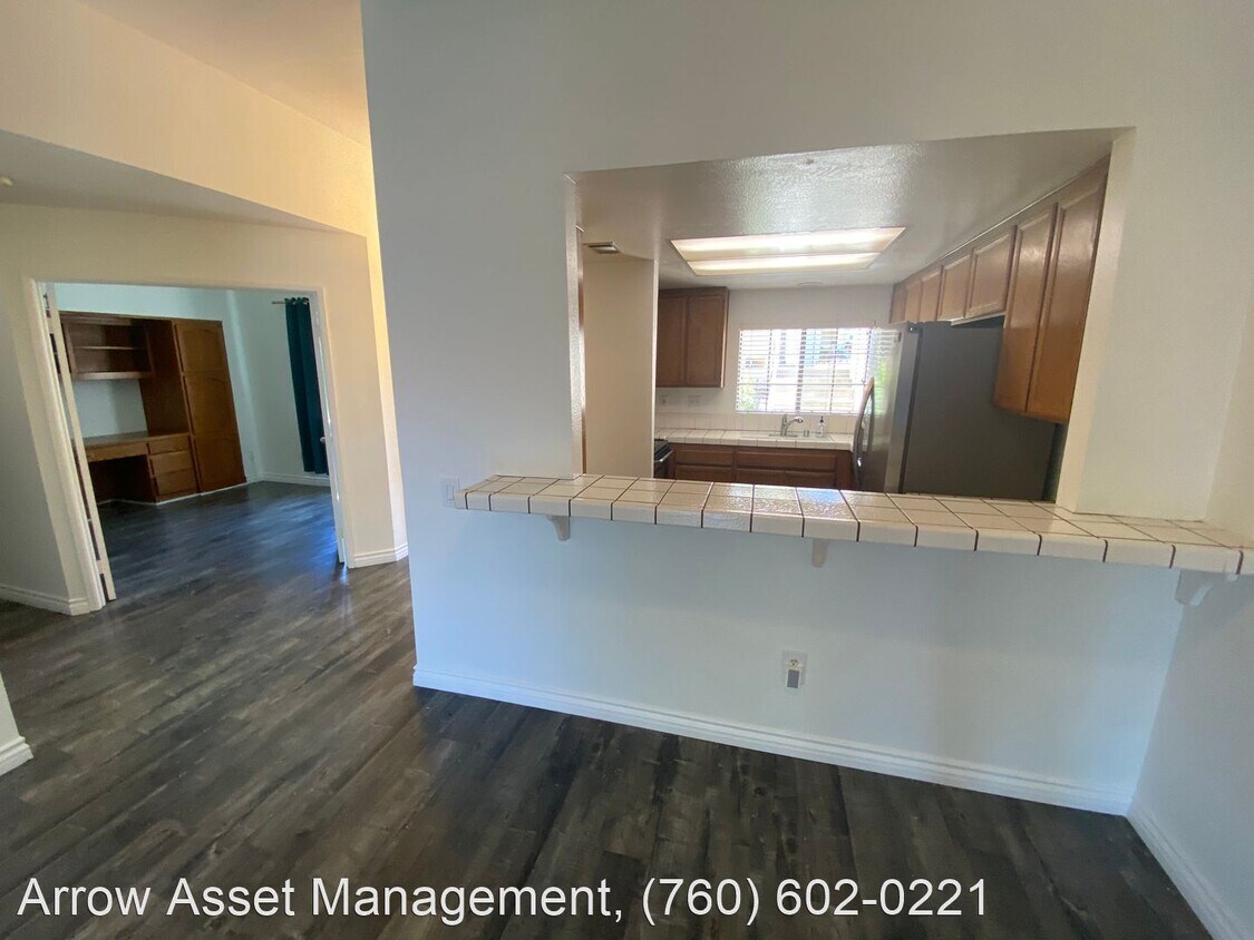 Foto principal - 2 br, 2 bath House - 2856 Andover Ave