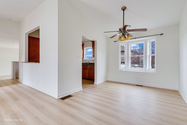 Foto del edificio - 900 Ashford Ln