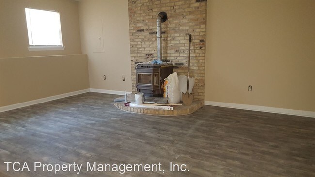 Building Photo - 4 br, 2 bath House - 348 Stratford Avenue