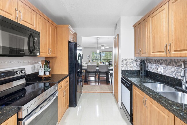 Building Photo - 701 SW 141st Ave