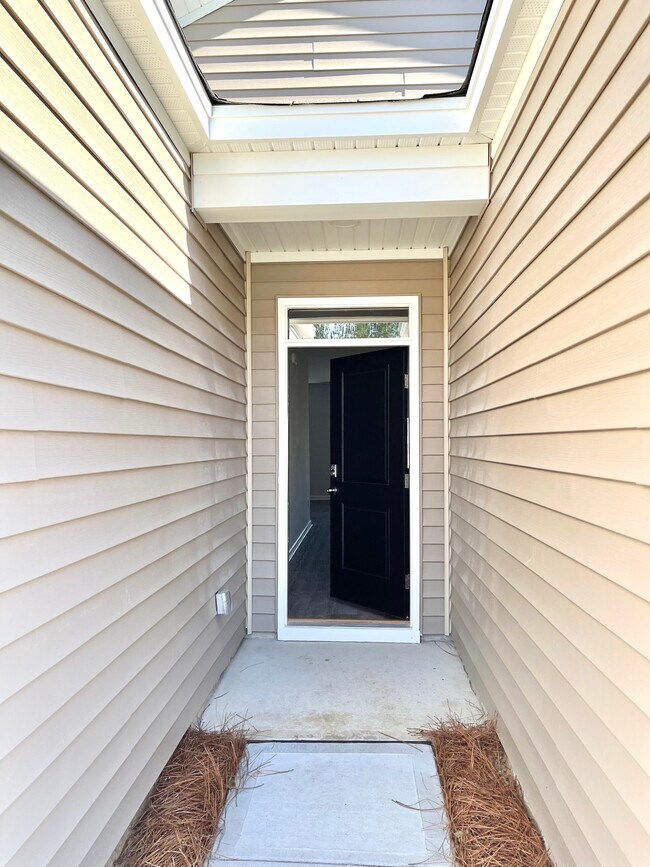 Building Photo - 177 Oakwood Blvd