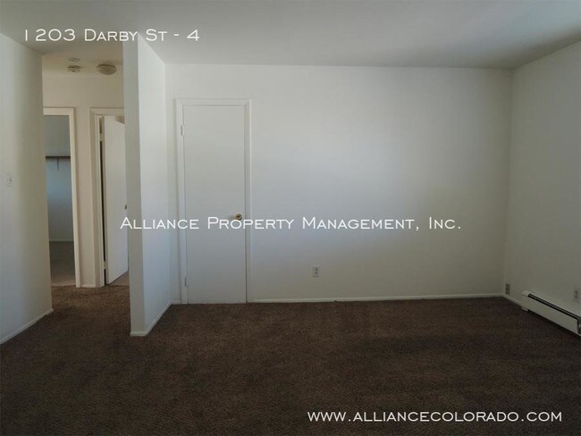 Building Photo - 1203 Darby St