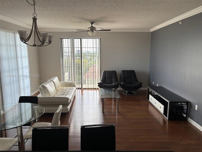 Foto del edificio - 1919 Van Buren St