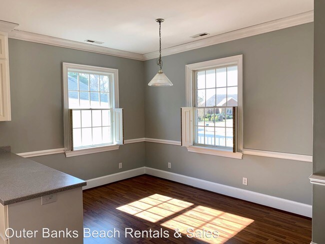 Building Photo - 4 br, 2.5 bath House - 207 Waterside Dr