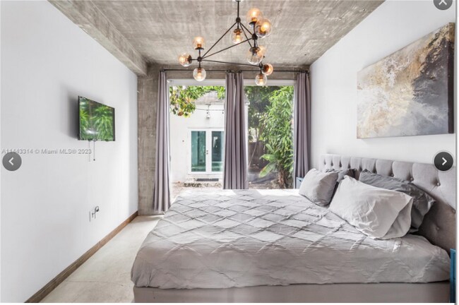 Foto del edificio - 834 SW 8th Ave