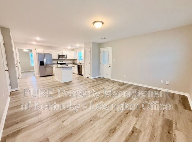 Building Photo - 2016 Dolly Dr