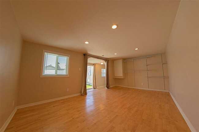 Building Photo - North Park Single Family Home with 1 Bedro...