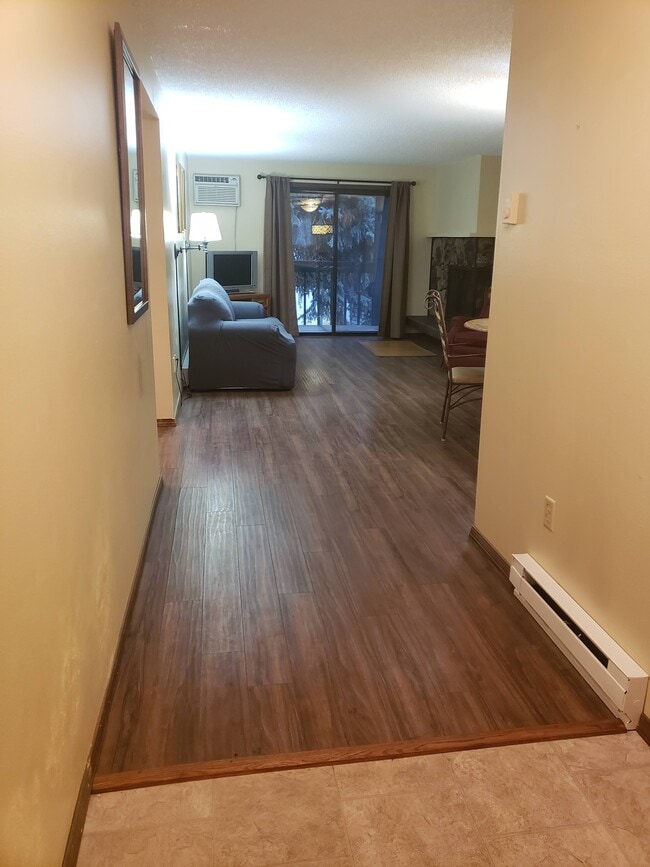 2121 E Upriver Dr Unit 53, Spokane, WA 99207 Condo for Rent in