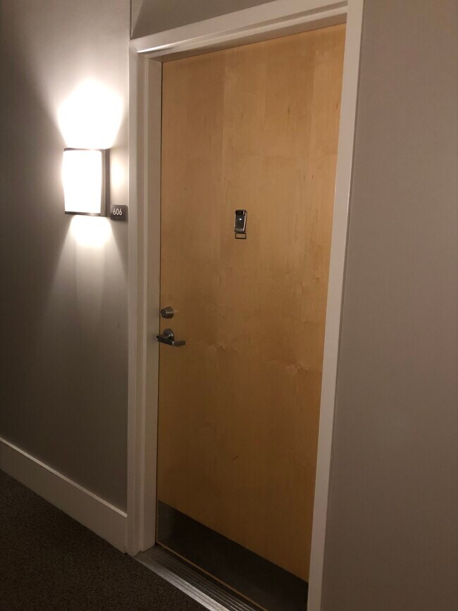 Entry to unit - 647 Metropolitan Way