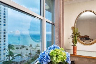 Building Photo - 2501 S Ocean Dr