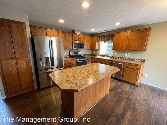 Building Photo - 4 br, 2 bath House - 9716 NE 104th Court