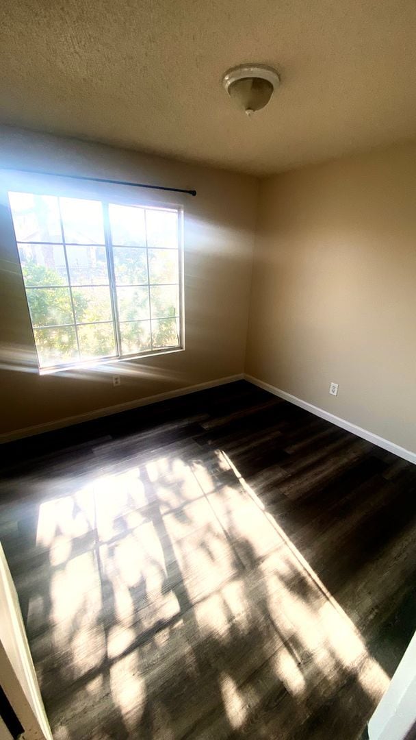 Foto del edificio - Enchanting Delano property just minutes fr...