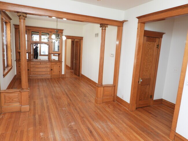 Foto del edificio - 5119 W Pensacola Ave