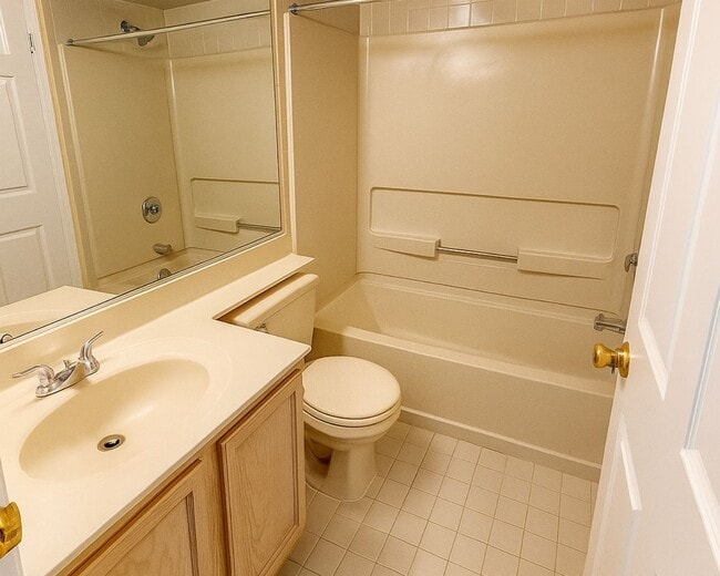 Building Photo - 411 Waterford Dr