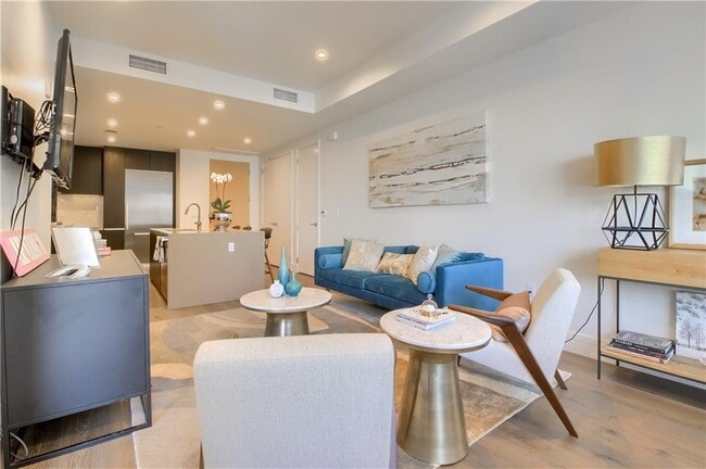 Foto del edificio - 501 West Ave