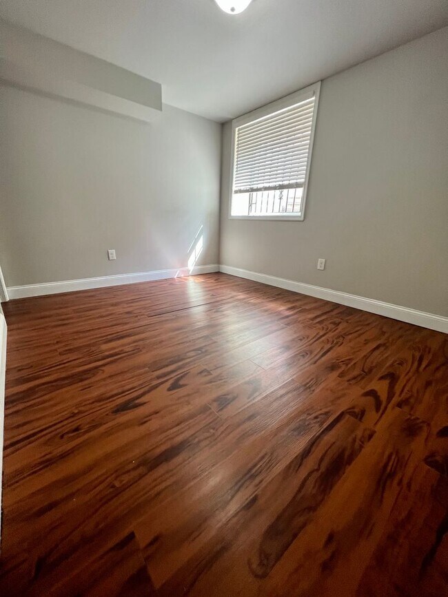 Foto del edificio - 2023 N 16th St