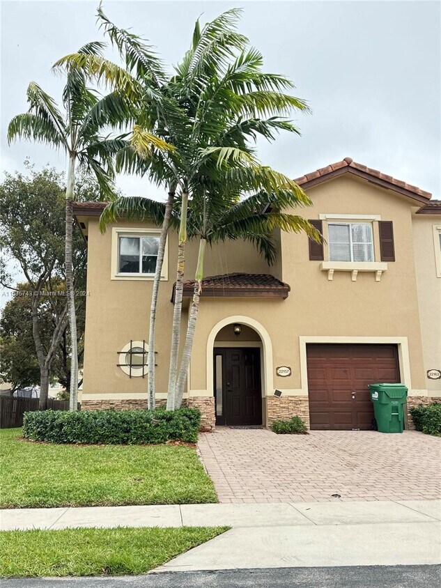 Primary Photo - 22157 SW 89th Ave