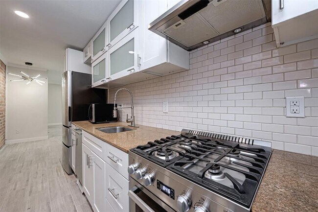 Foto del edificio - 1747 Wroxton Ct