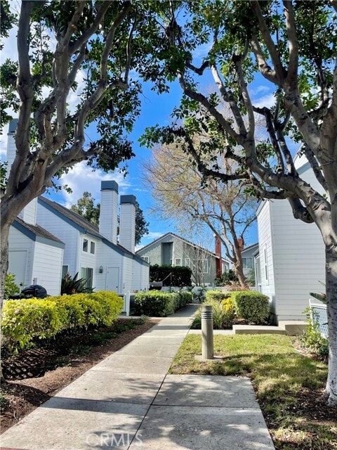 Foto del edificio - 27 Briarglen