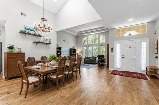 Foto del edificio - 8412 Ridgebrook Cir