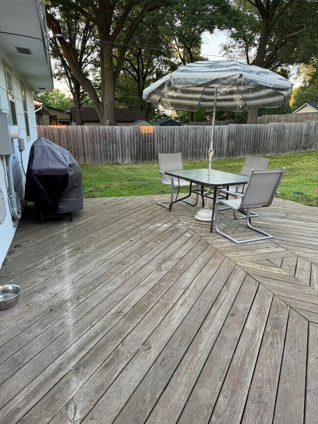 Foto del edificio - 3 Bedroom Single Family Home in Eau Claire