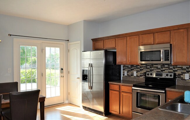 Foto del edificio - 3350 Shadow Creek Blvd