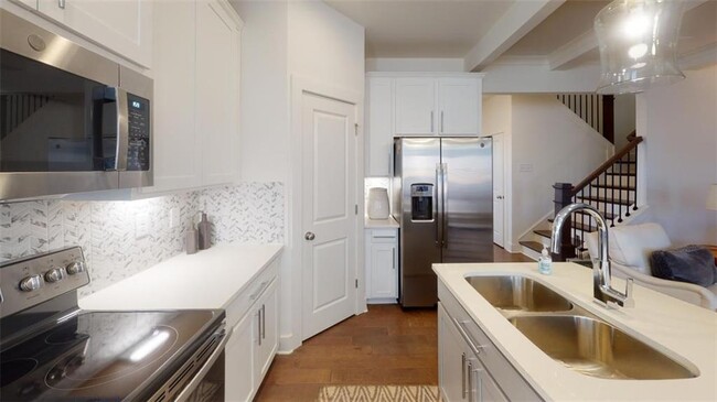 Building Photo - 5412 Brooklands Dr