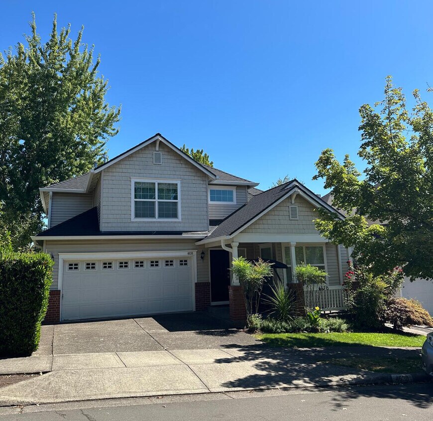 Foto principal - 4630 NW White Mountain Terrace