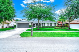 Building Photo - 14491 Autumn Ave