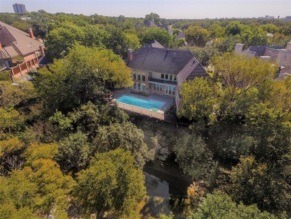 Primary Photo - 17607 Cedar Creek Canyon Dr