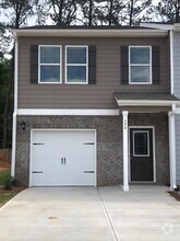 Building Photo - 138 Vlg Grn Dr NW