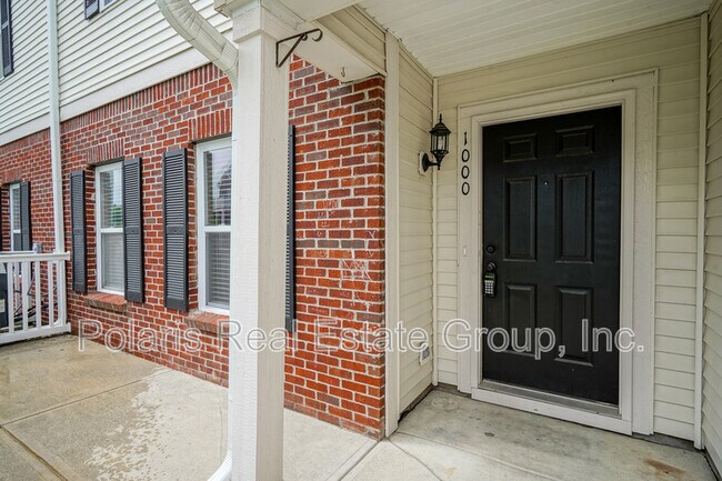 Foto del edificio - 12175 Bubbling Brook Dr