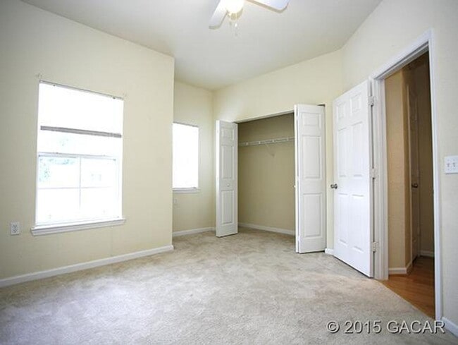 Building Photo - 5005 NW 43rd Ave