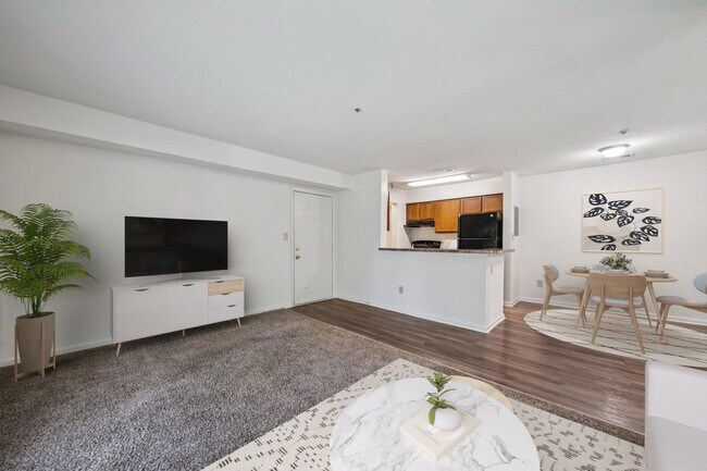 Rolling Meadows Apartments - Tax Credit - 4906 Grand Strand Dr