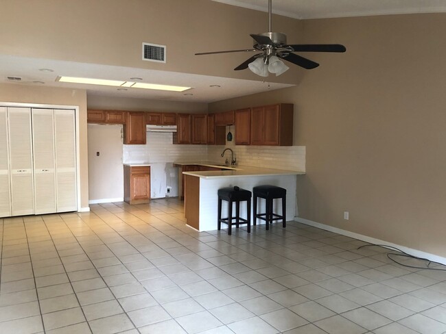 Building Photo - 3815 Wild Rye Trail