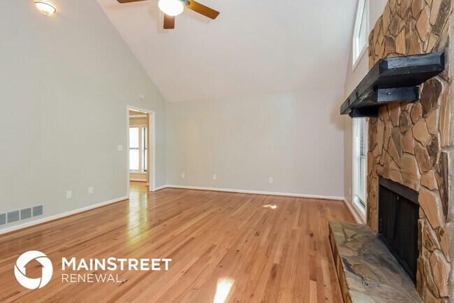 Foto del edificio - 3970 Cripple Creek Dr