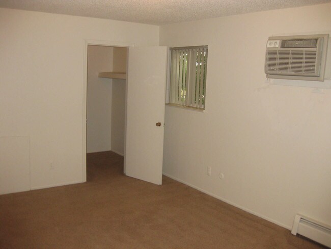 Building Photo - 5218 Perry Rd