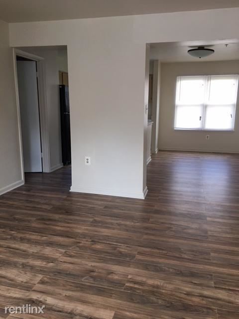 Building Photo - 4 br, 3 bath Townhome - 1133 Somerset St
