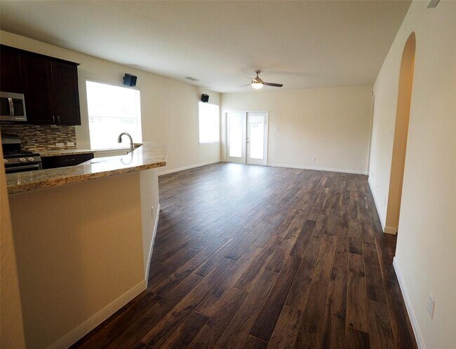 Building Photo - 6139 Galloway Ln