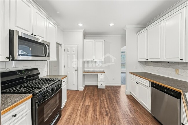 Building Photo - 1296 Crown Terrace
