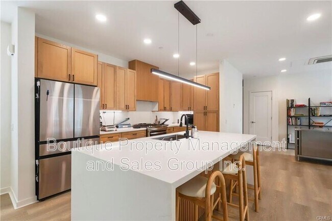 Foto del edificio - 809 Brickyard Ln