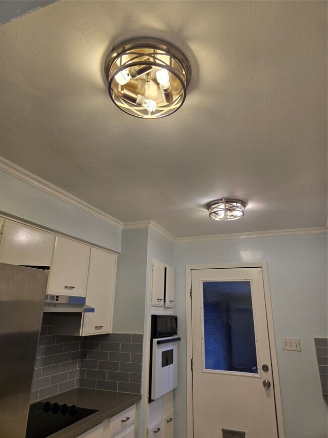 Foto del edificio - 1517 Ramada Dr